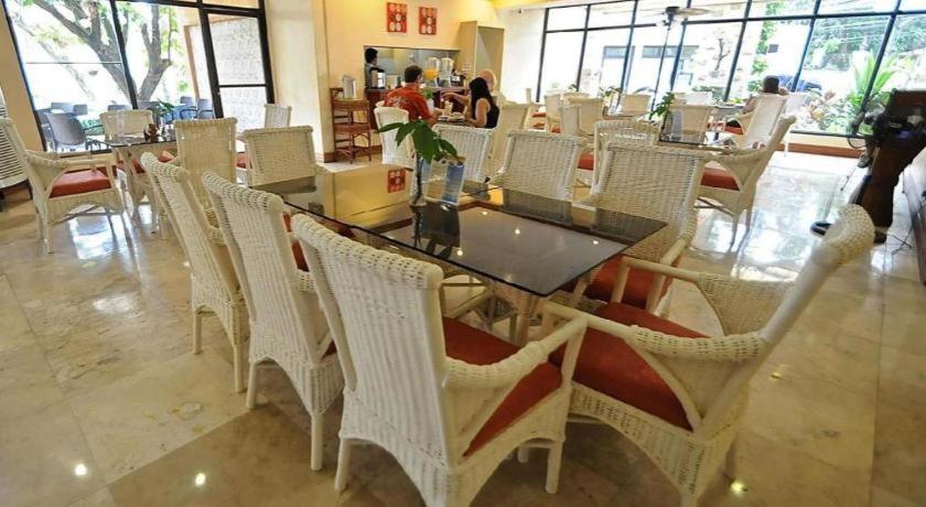 Vacation Hotel Cebu Dış mekan fotoğraf